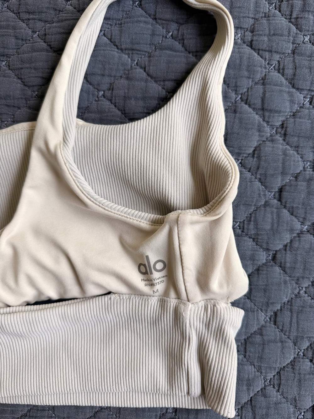 ALO Yoga Ribbed Cutout Top - Picture 3 of 5